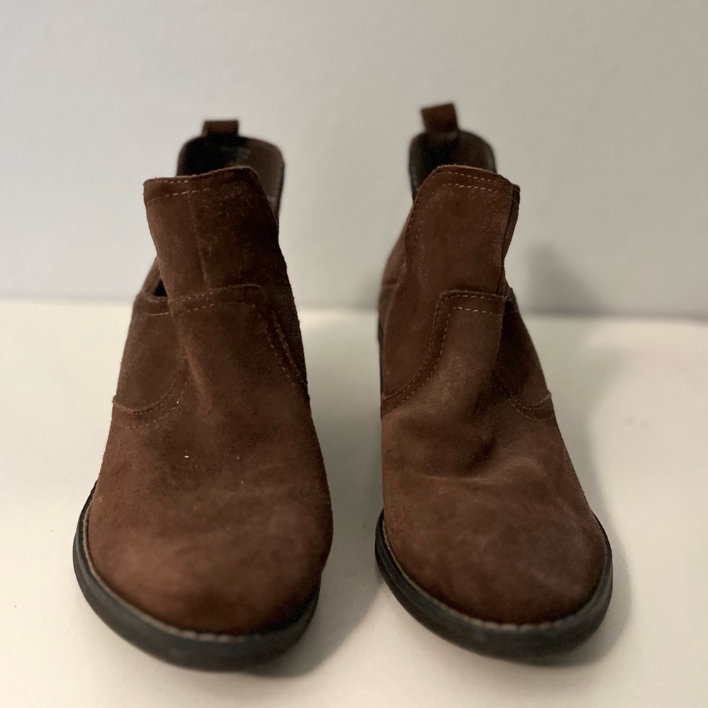 Brown Booties - Picture 3 of 6